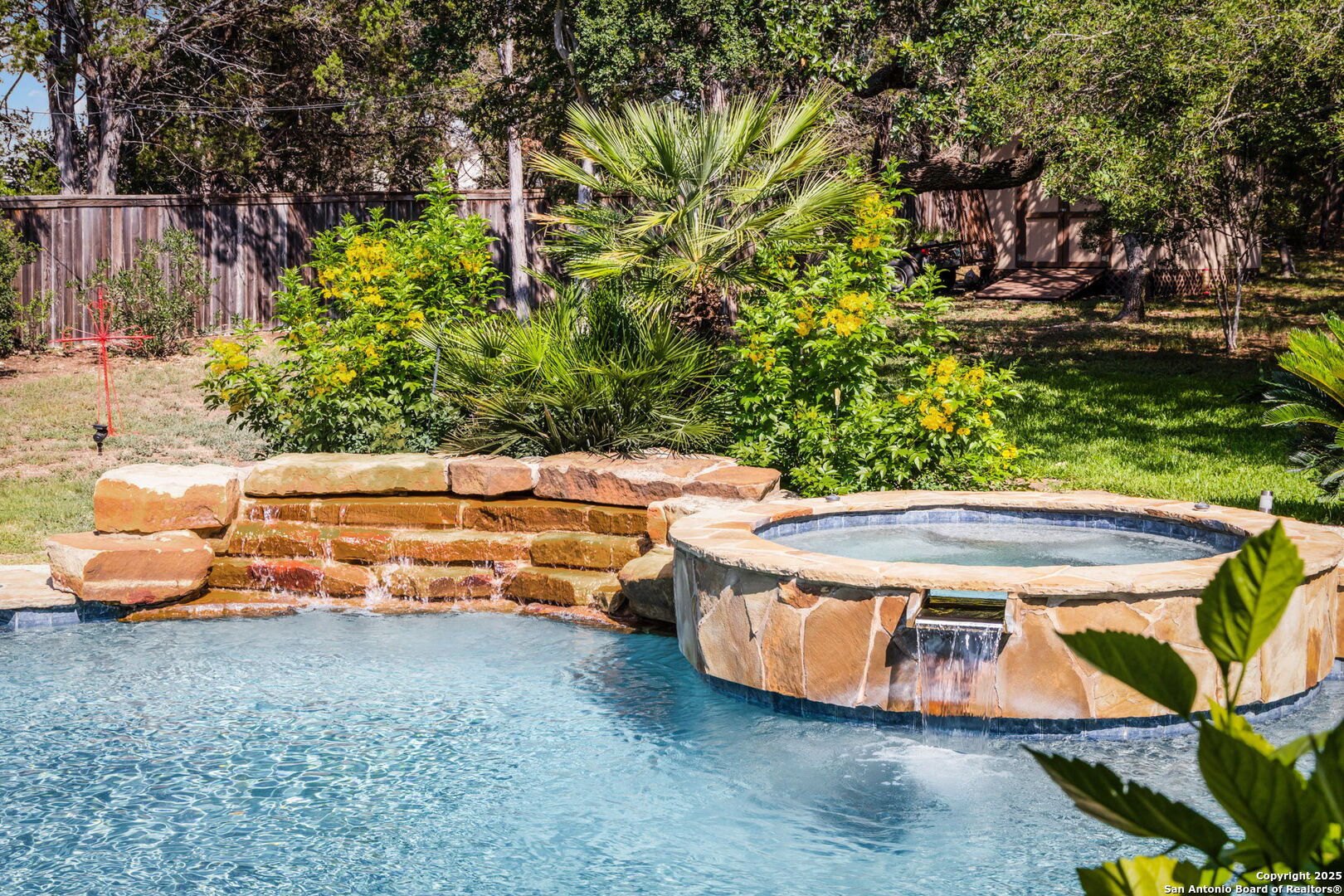 19530 Creekview Oaks