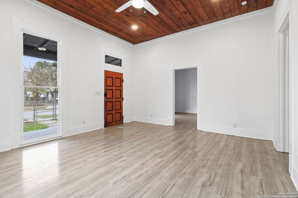 Photo of 2106 Saunders, San Antonio, TX 78207 (MLS # 1931188)