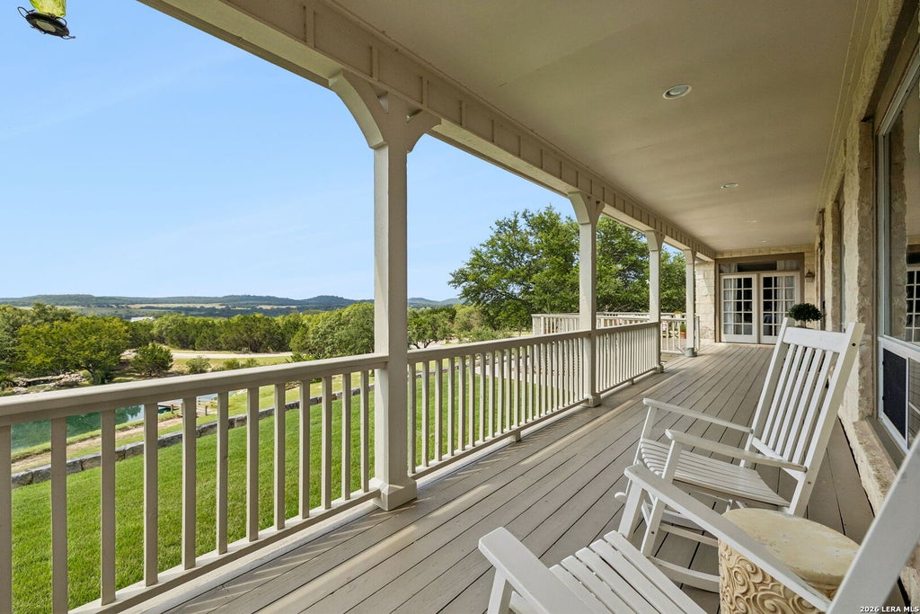 Photo of 309 Lake View, Boerne, TX 78006 (MLS # 2007351)