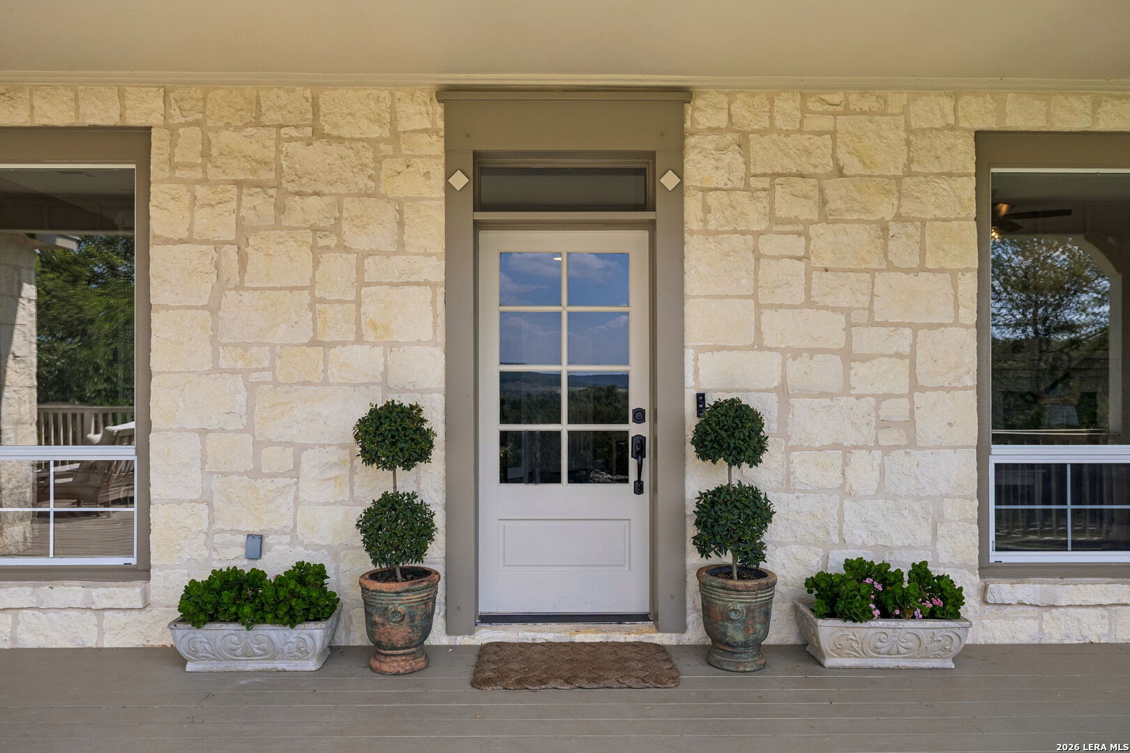 309 Lake View