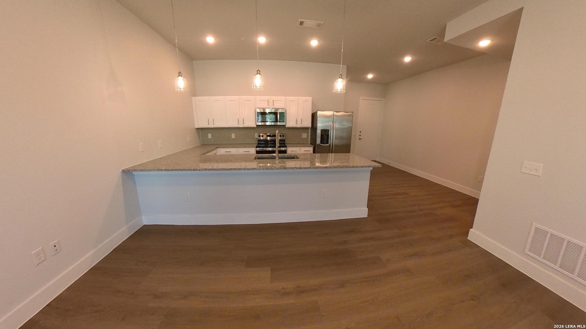 Photo 1 of 37 — 330 E Carson 3102, San Antonio, TX 78208