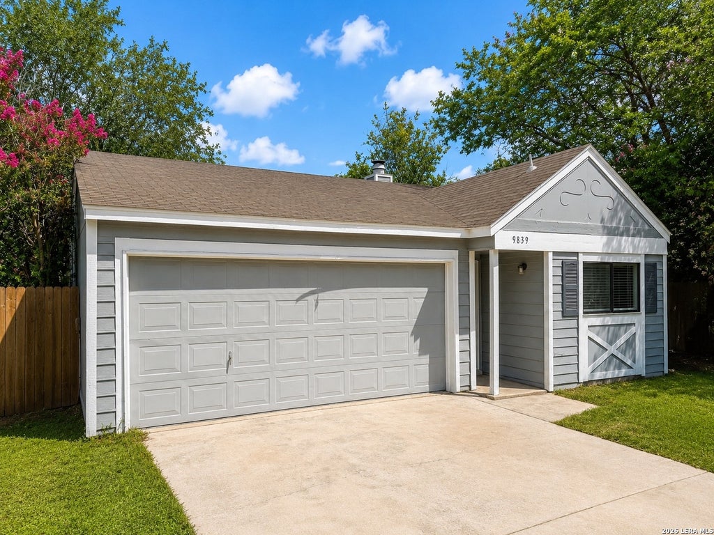 Photo of 9839 VALLEY CABIN, San Antonio, TX 78250 (MLS # 1998128)