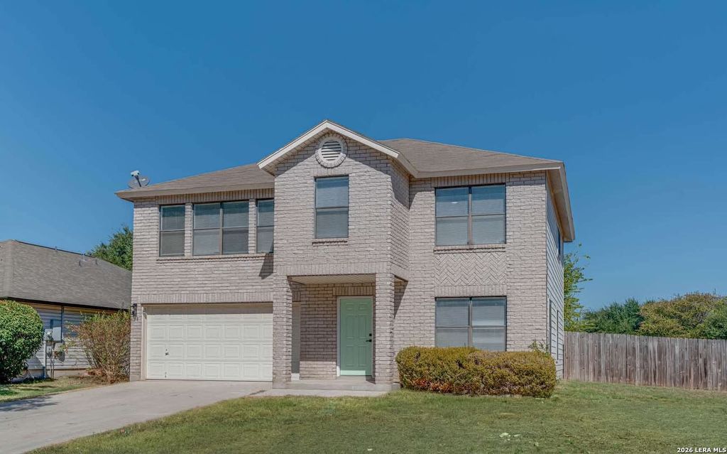 Photo of 818 Camel Back, New Braunfels, TX 78130 (MLS # 1944475)