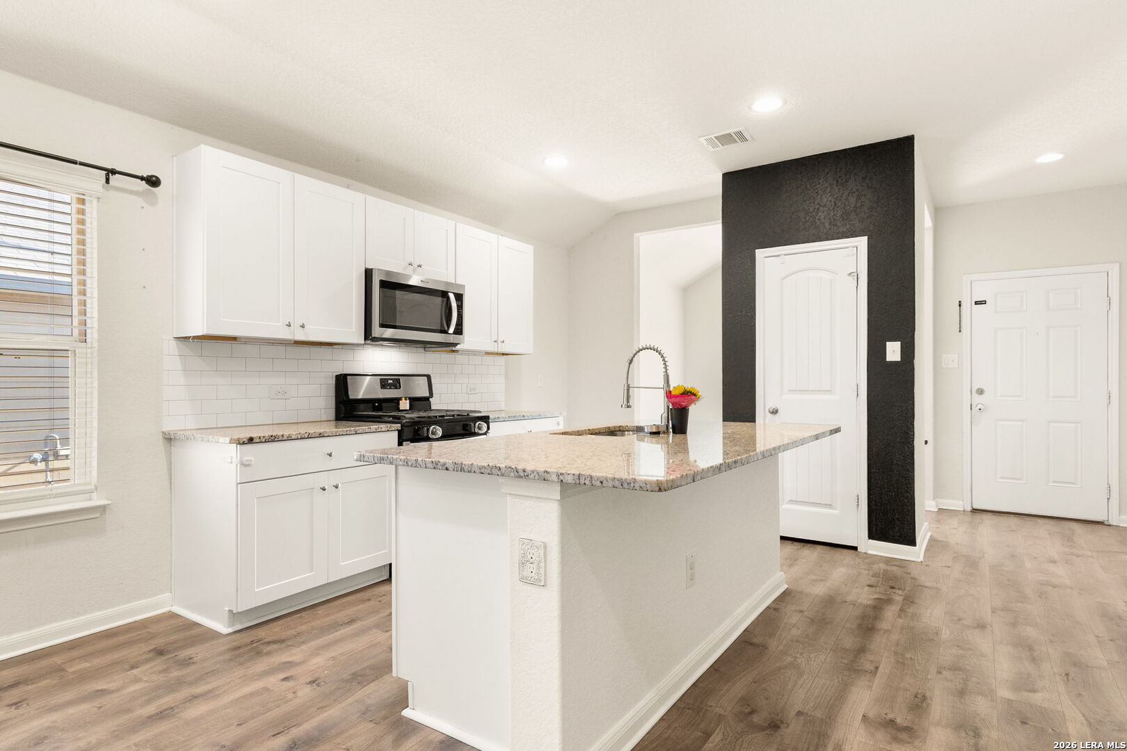 338 Northshore Trail