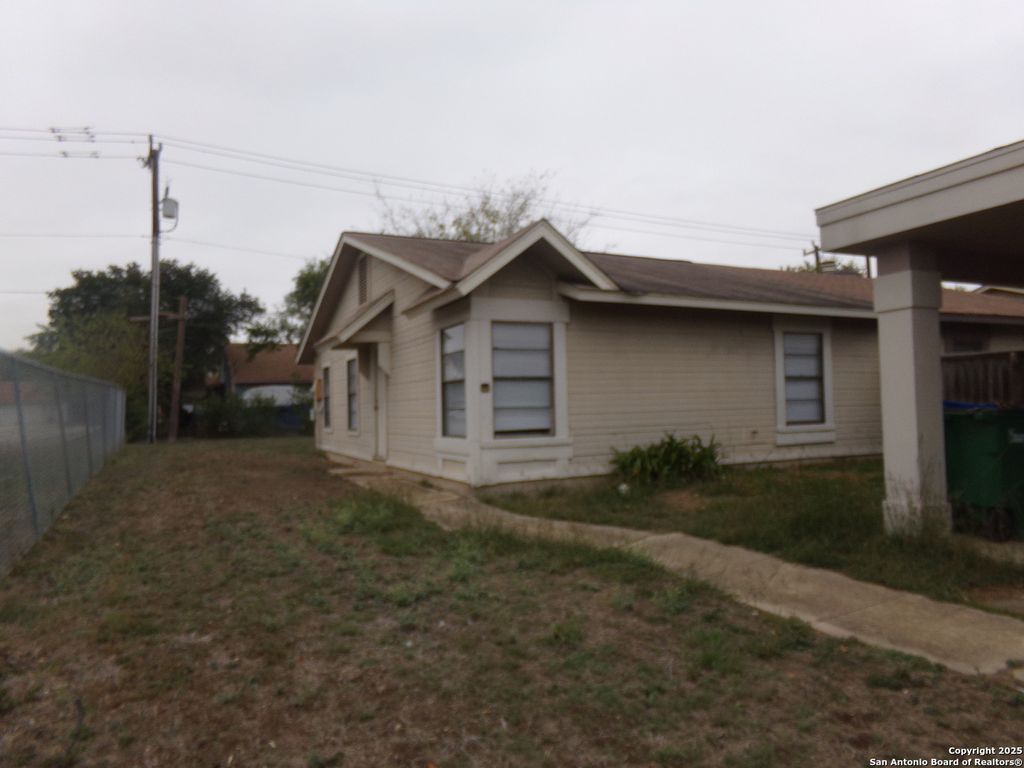 Photo of 1371 Bayou, San Antonio, TX 78245 (MLS # 1926244)