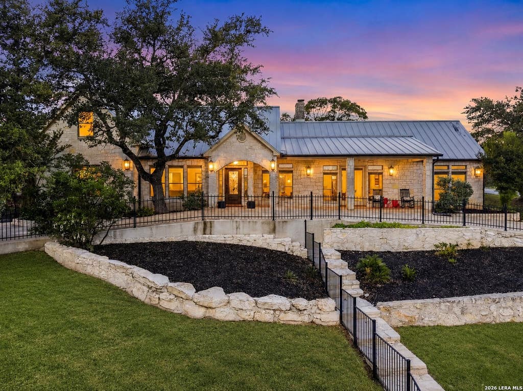 Photo of 26843 NELSON HL, Boerne, TX 78006 (MLS # 1991495)