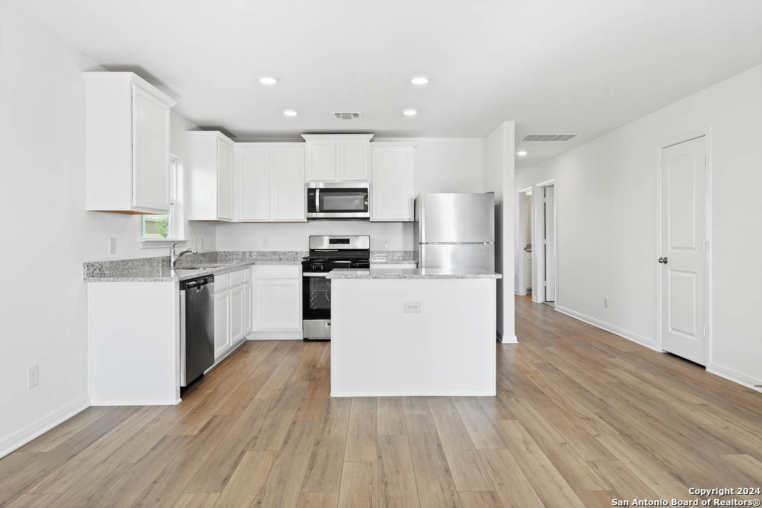 10910 Lafayette Loop