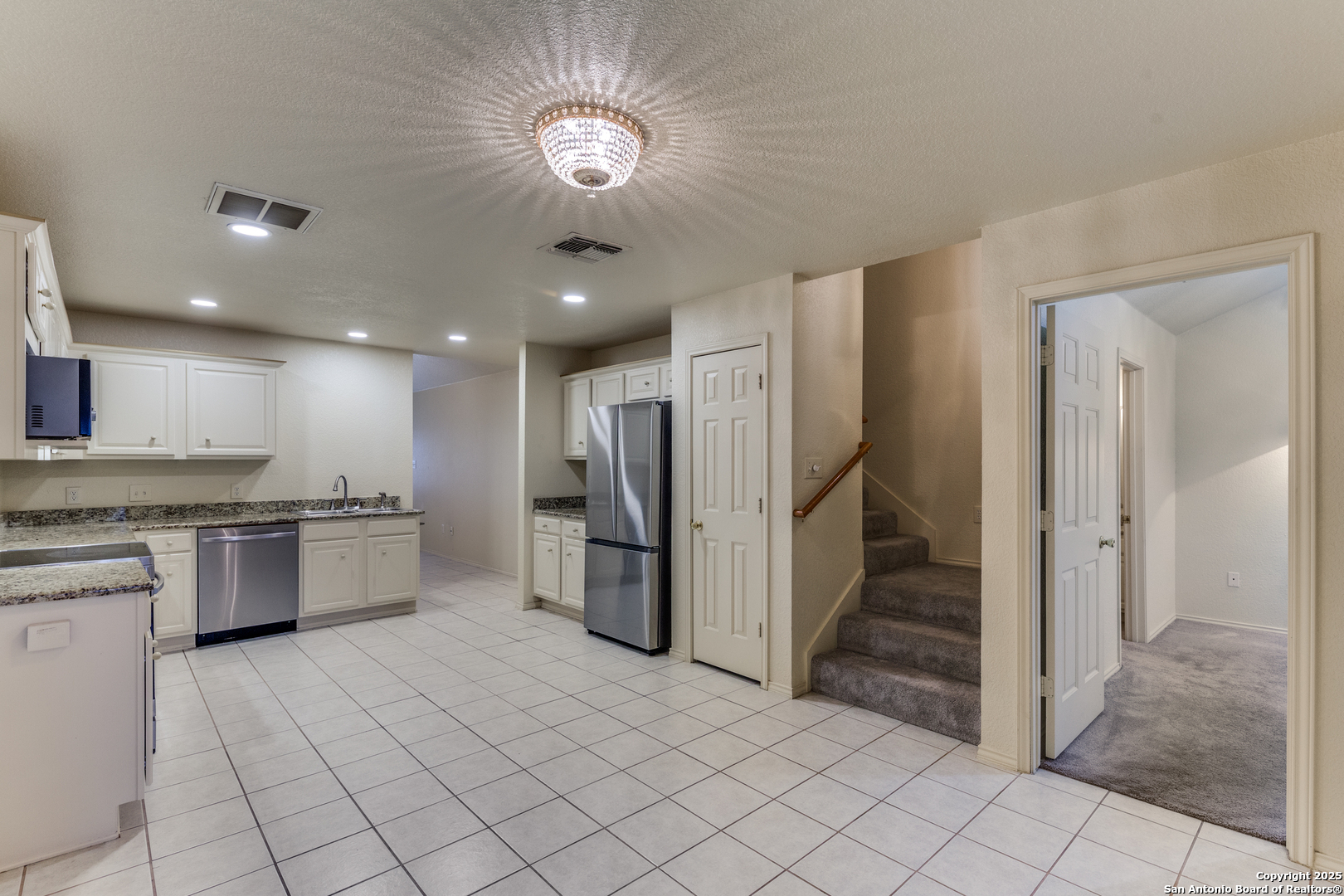 3202 Eisenhauer Rd 801