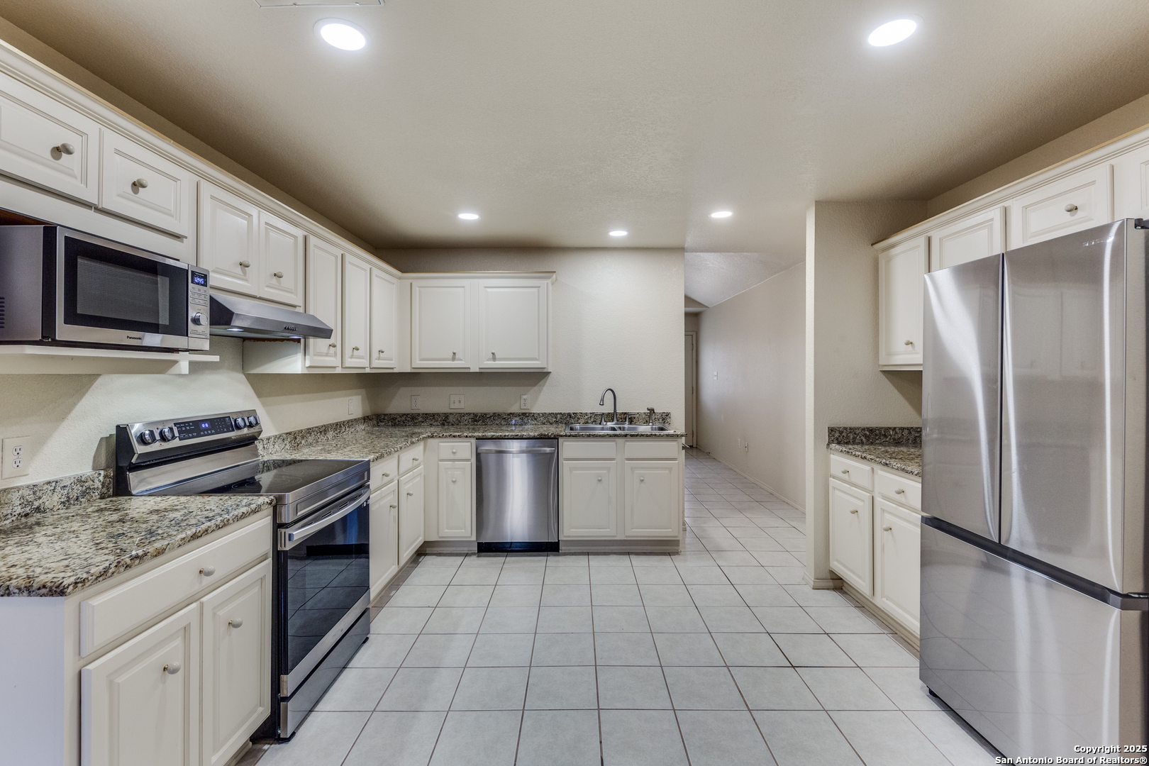 3202 Eisenhauer Rd 801