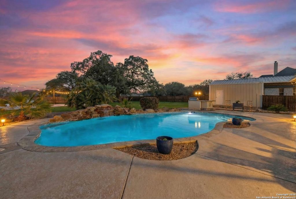 Photo of 140 Legacy Trail Dr, La Vernia, TX 78121 (MLS # 1932264)