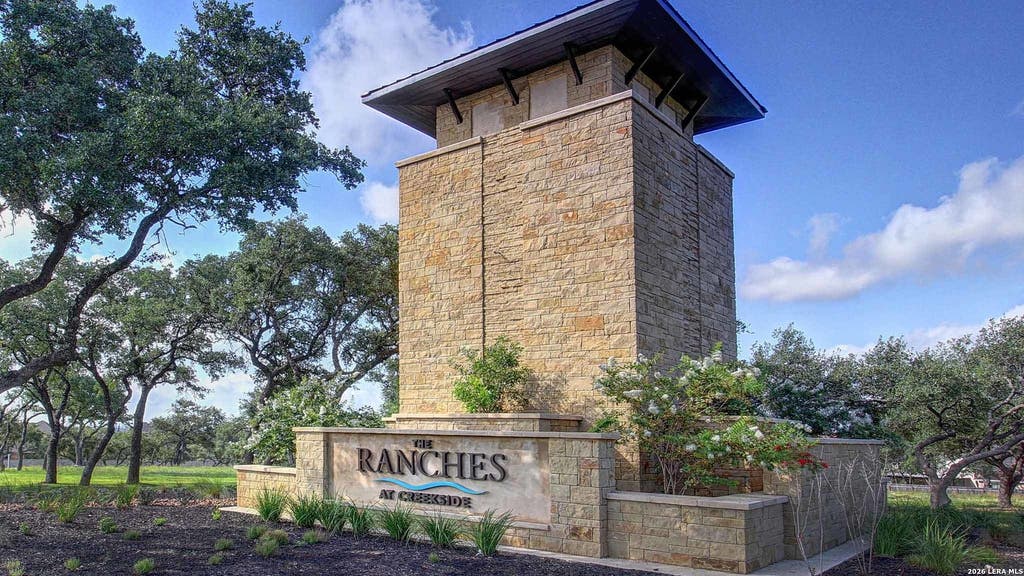 Photo of 209 Boulder Creek, Boerne, TX 78006 (MLS # 1996687)