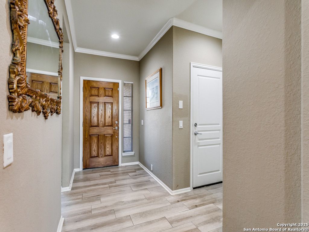 Photo of 1026 Chase Creek, San Antonio, TX 78260 (MLS # 1910149)