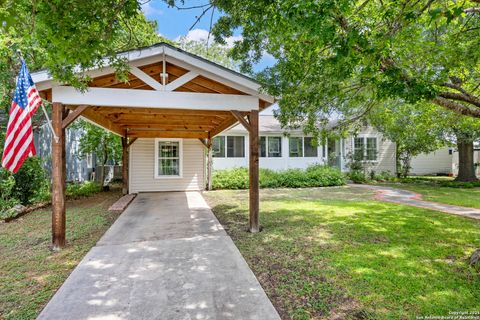 131 Larchmont San Antonio TX 78209