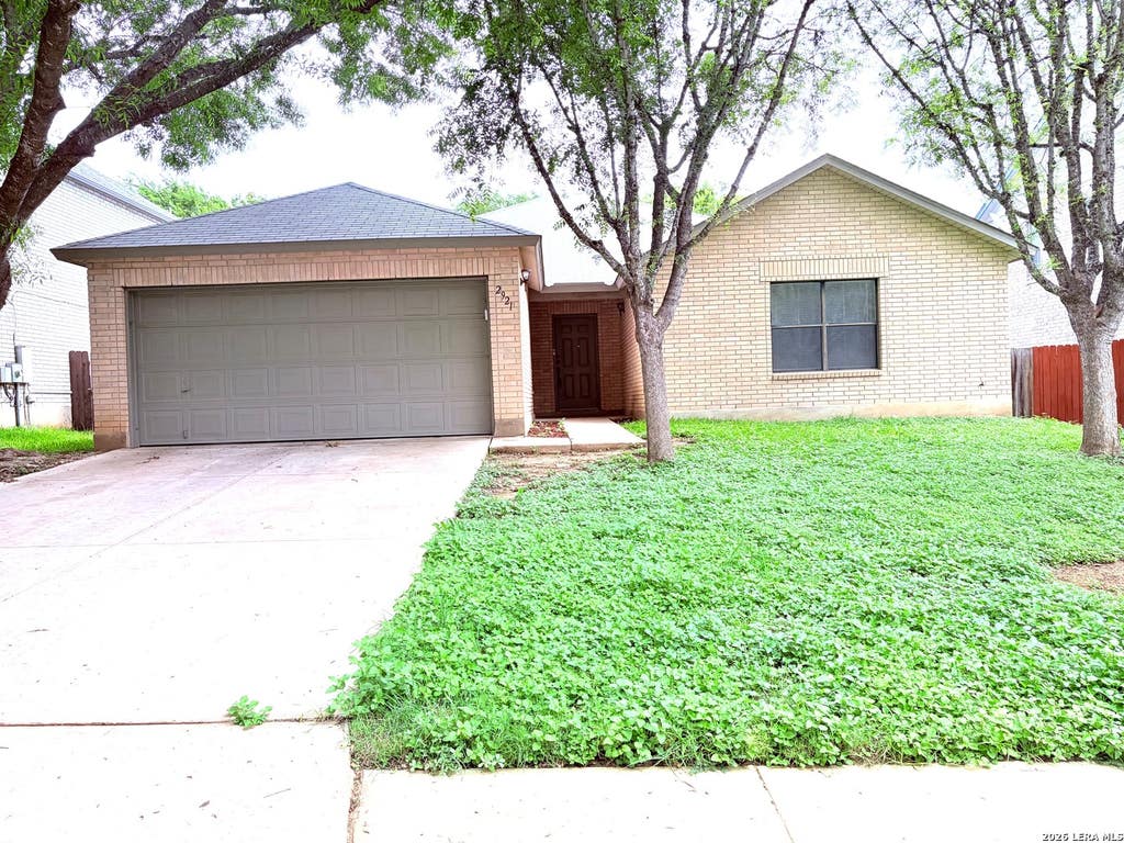 Photo of 2921 CANDLEBERRY DR, Schertz, TX 78154 (MLS # 1992036)