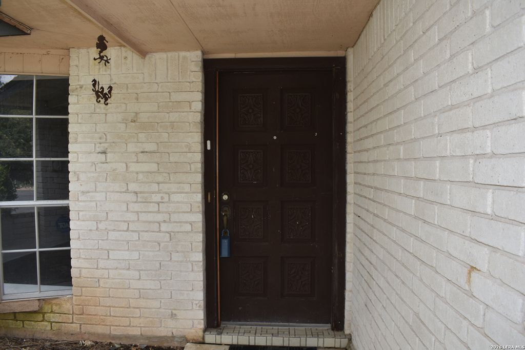 Photo of 6142 LYNGROVE ST, San Antonio, TX 78249 (MLS # 2002829)