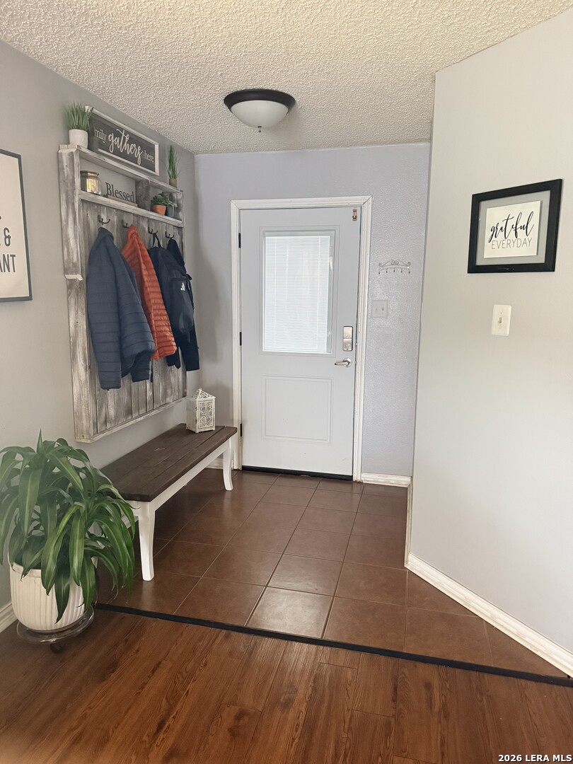 1410 RICHLAND HILLS DR