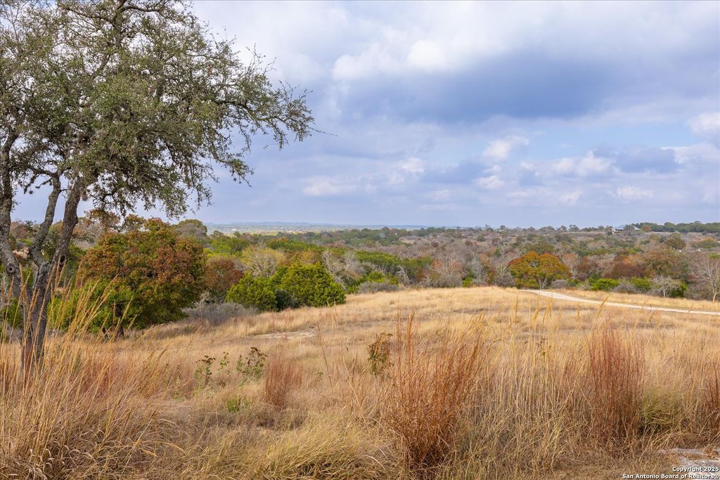 Photo of 127 Camp Alzafar, Boerne, TX 78006 (MLS # 1933708)