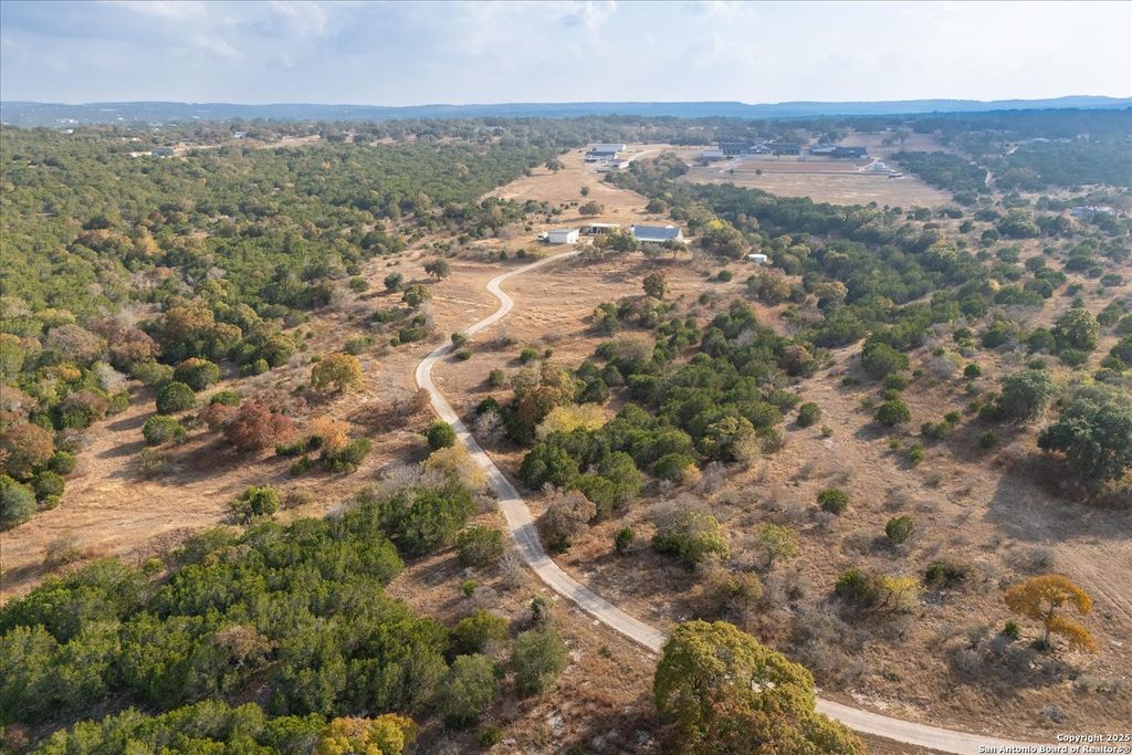 Photo of 127 Camp Alzafar, Boerne, TX 78006 (MLS # 1933708)