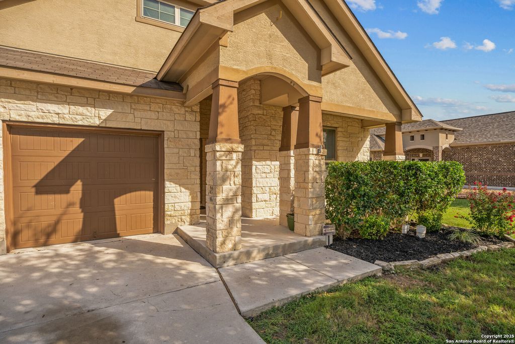 Photo of 3546 High Cloud, New Braunfels, TX 78130 (MLS # 1920533)