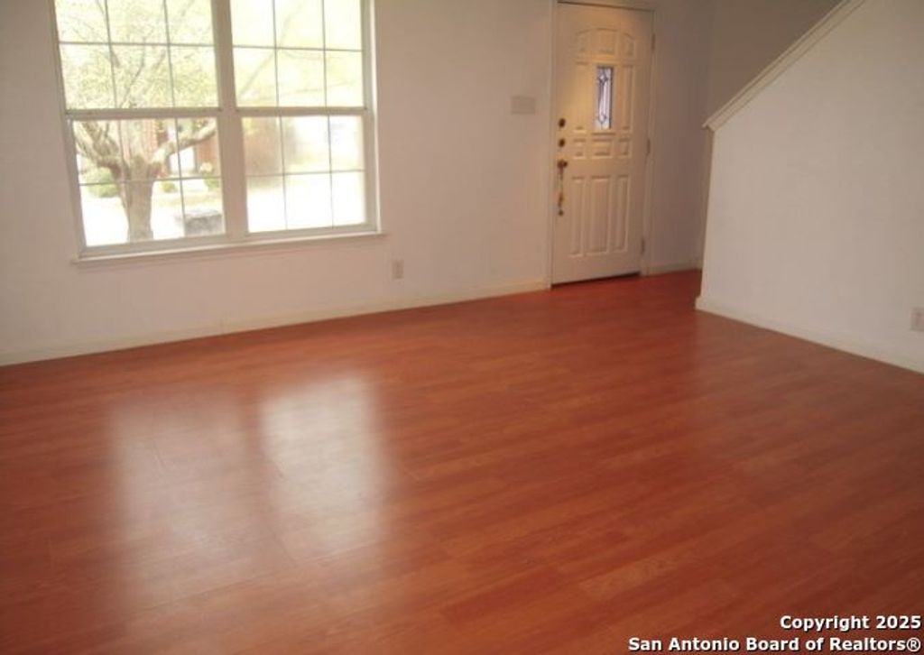 Photo of 10106 Trailhead Pass, San Antonio, TX 78251 (MLS # 1879981)