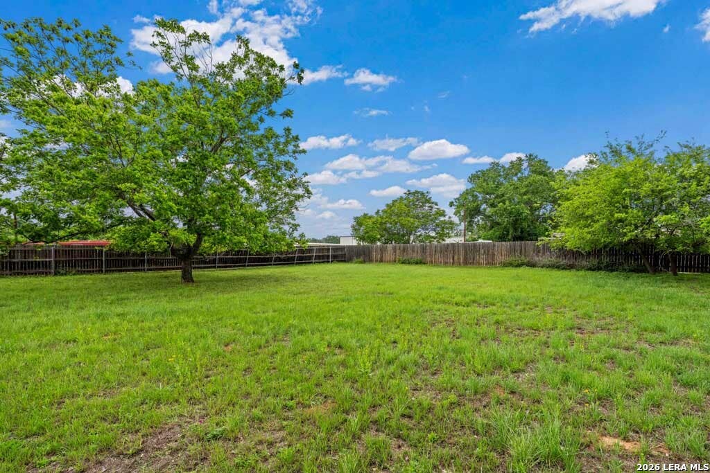 Photo of 131 W LOWER CRABAPPLE RD, Fredericksburg, TX 78624 (MLS # 1998542)