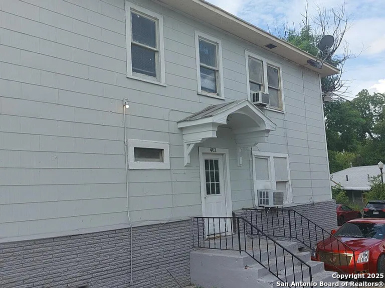 402 Mulberry