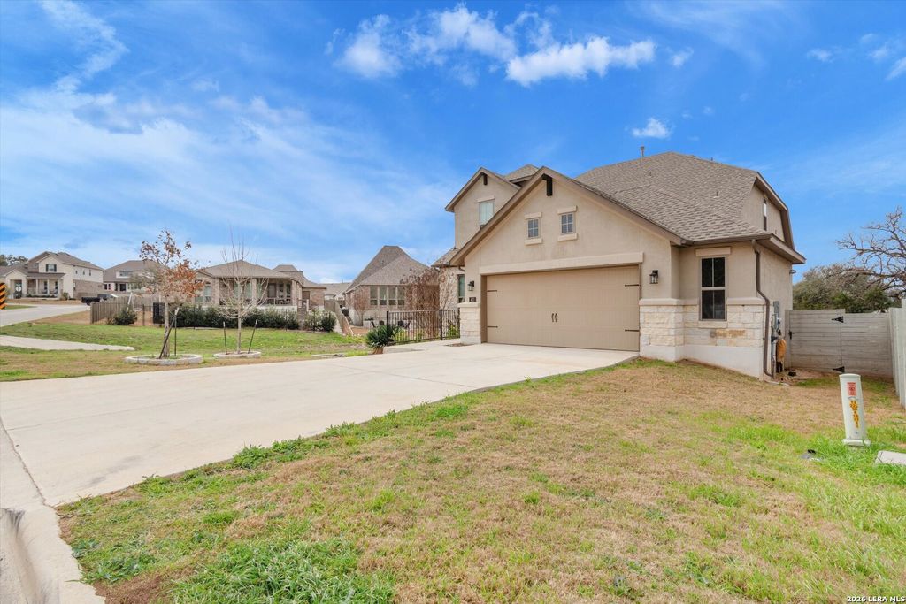 Photo of 421 Chinkapin, New Braunfels, TX 78132 (MLS # 1943758)