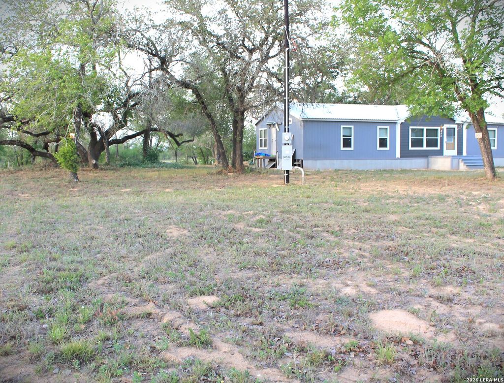 Photo of 458 PATTON RD, Somerset, TX 78069 (MLS # 1958750)
