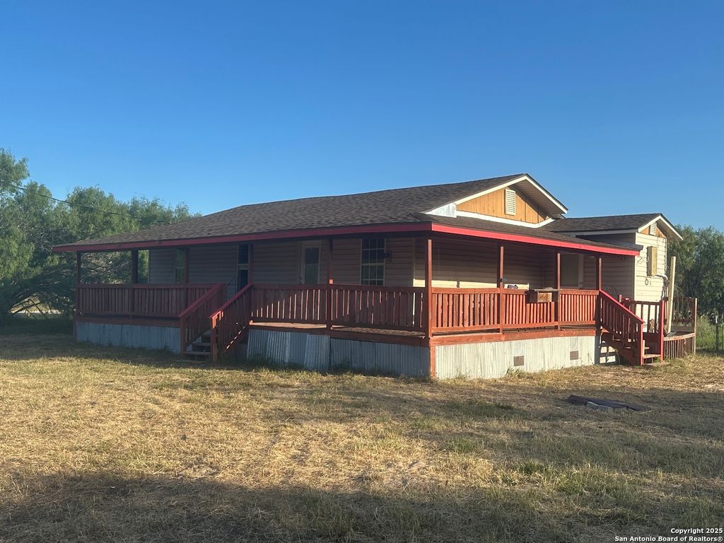 Photo of 115 Terrace Hill, Floresville, TX 78114 (MLS # 1886339)