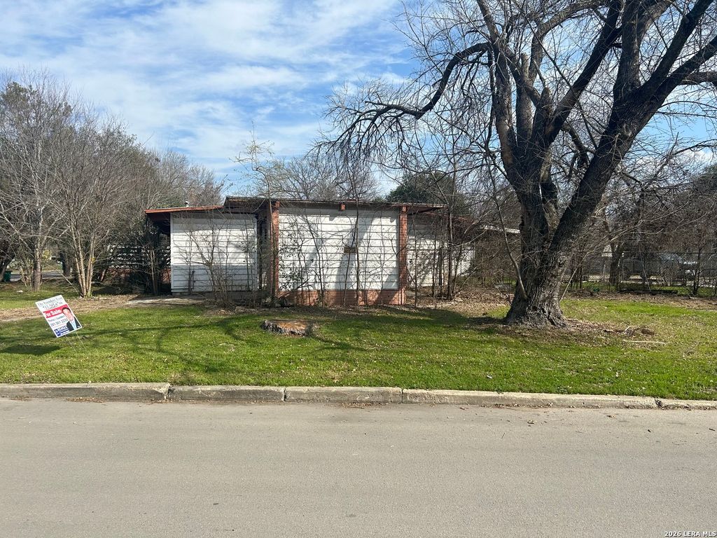 Photo of 602 Brightwood, San Antonio, TX 78209 (MLS # 1940740)