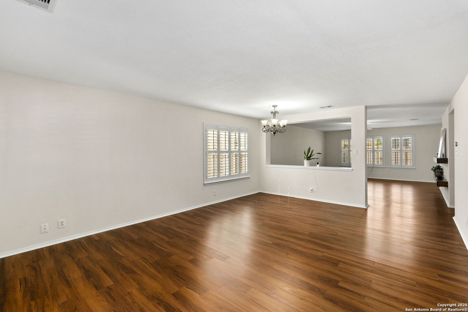 7611 Cedar Farm