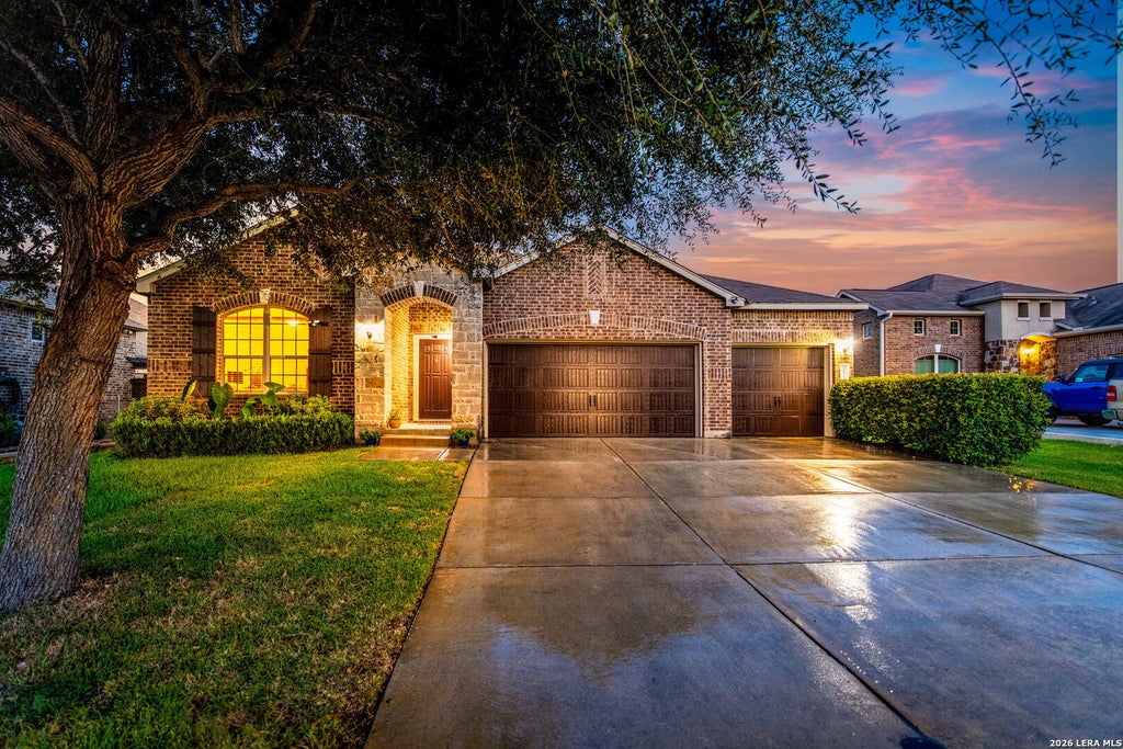 Photo of 1923 Blue Goose, New Braunfels, TX 78130 (MLS # 2002741)