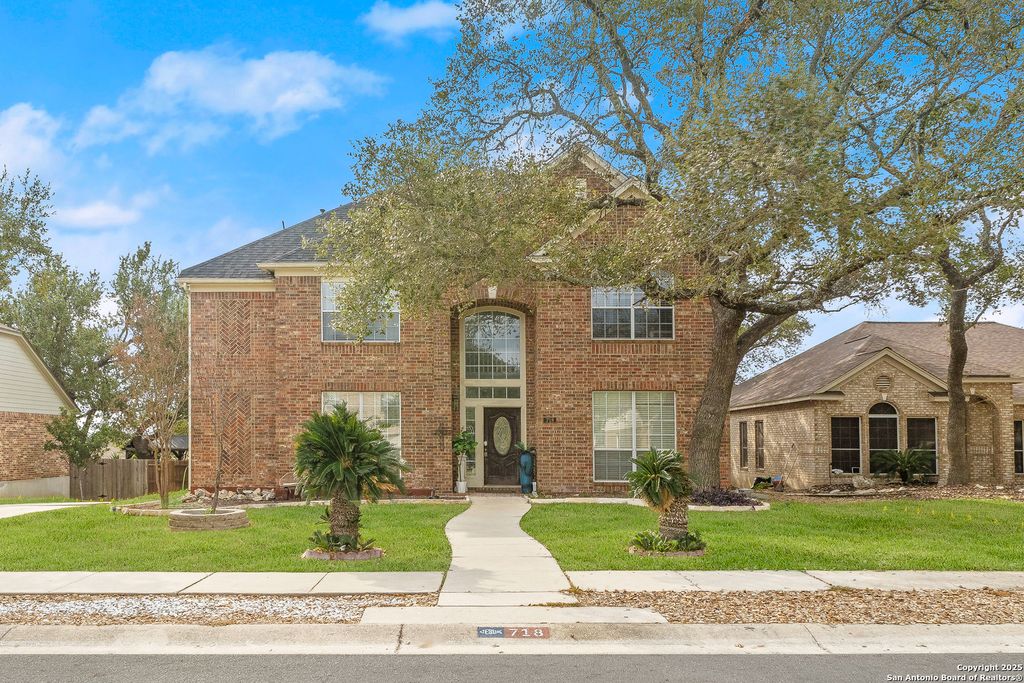 Photo of 718 Wildgrove Ln, San Antonio, TX 78258 (MLS # 1924464)