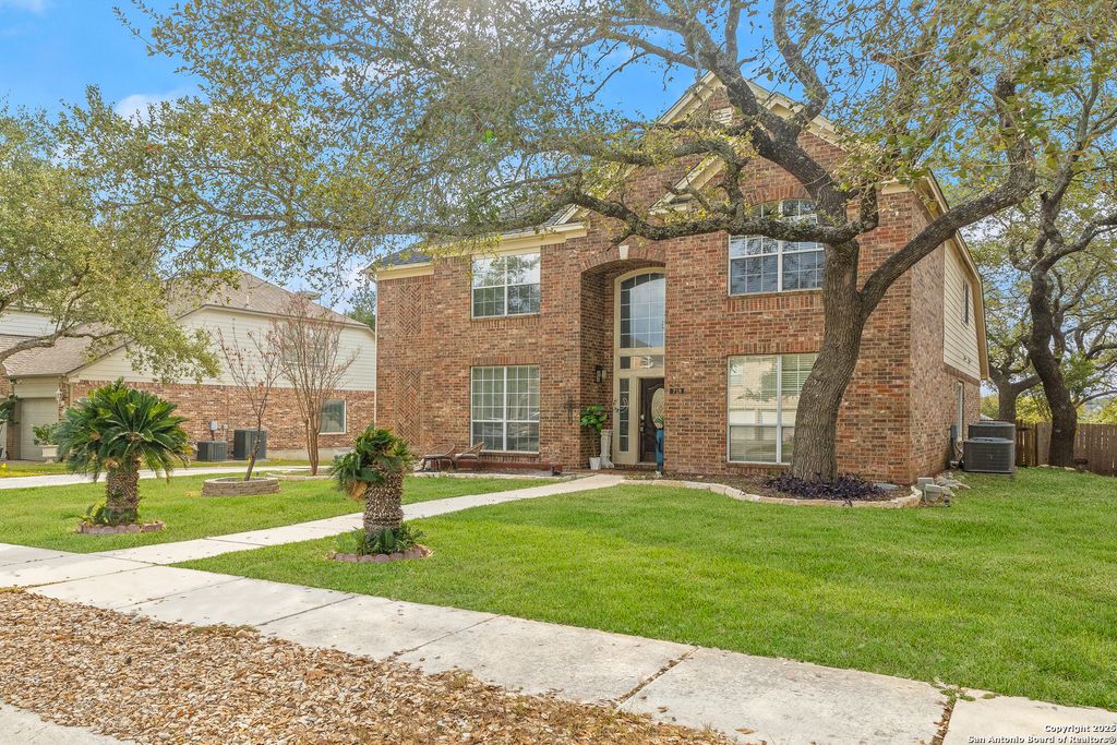 Photo of 718 Wildgrove Ln, San Antonio, TX 78258 (MLS # 1924464)