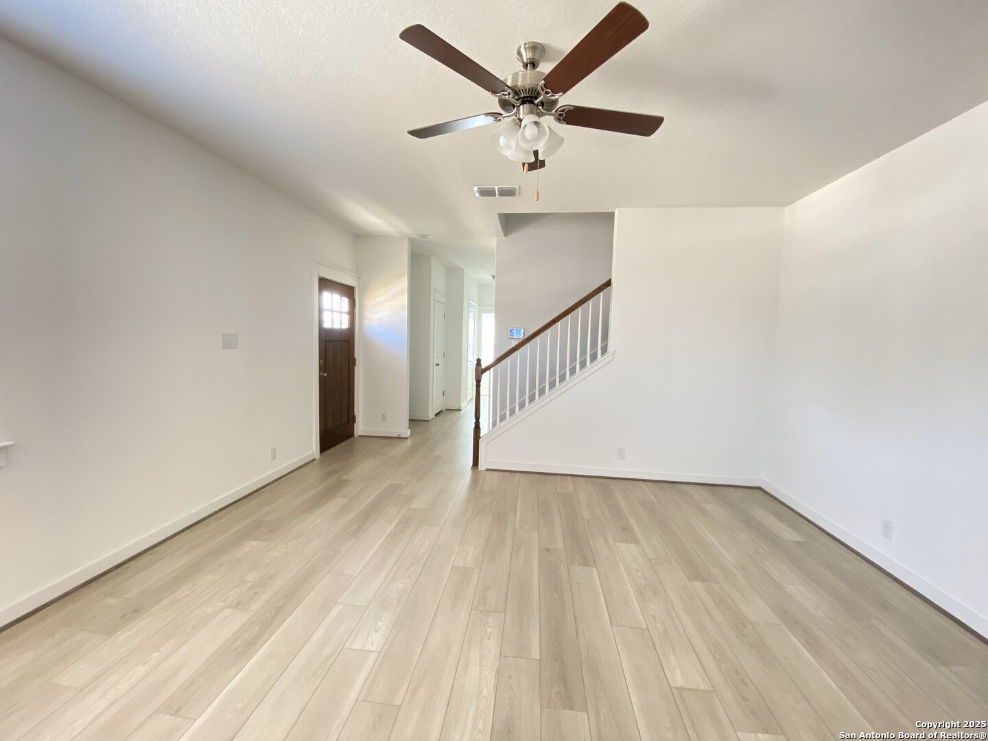 6503 Casina Glen