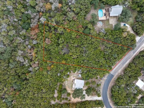 1361 Hilltop Oaks New Braunfels TX 78132