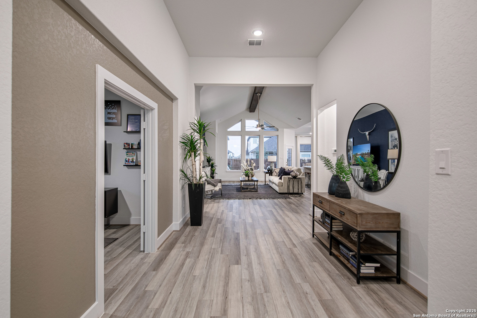 519 White Oak