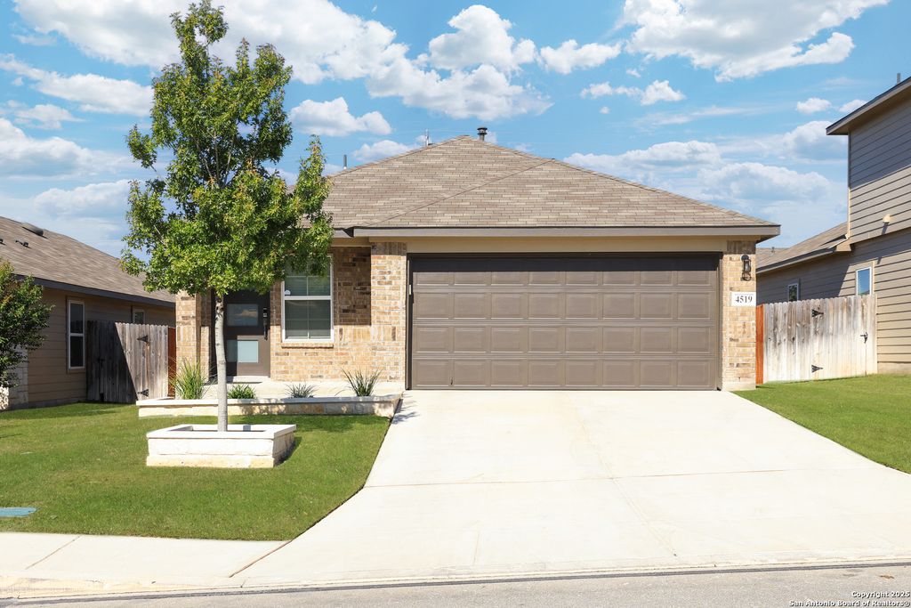 Photo of 4519 felsite, San Antonio, TX 78253 (MLS # 1923253)