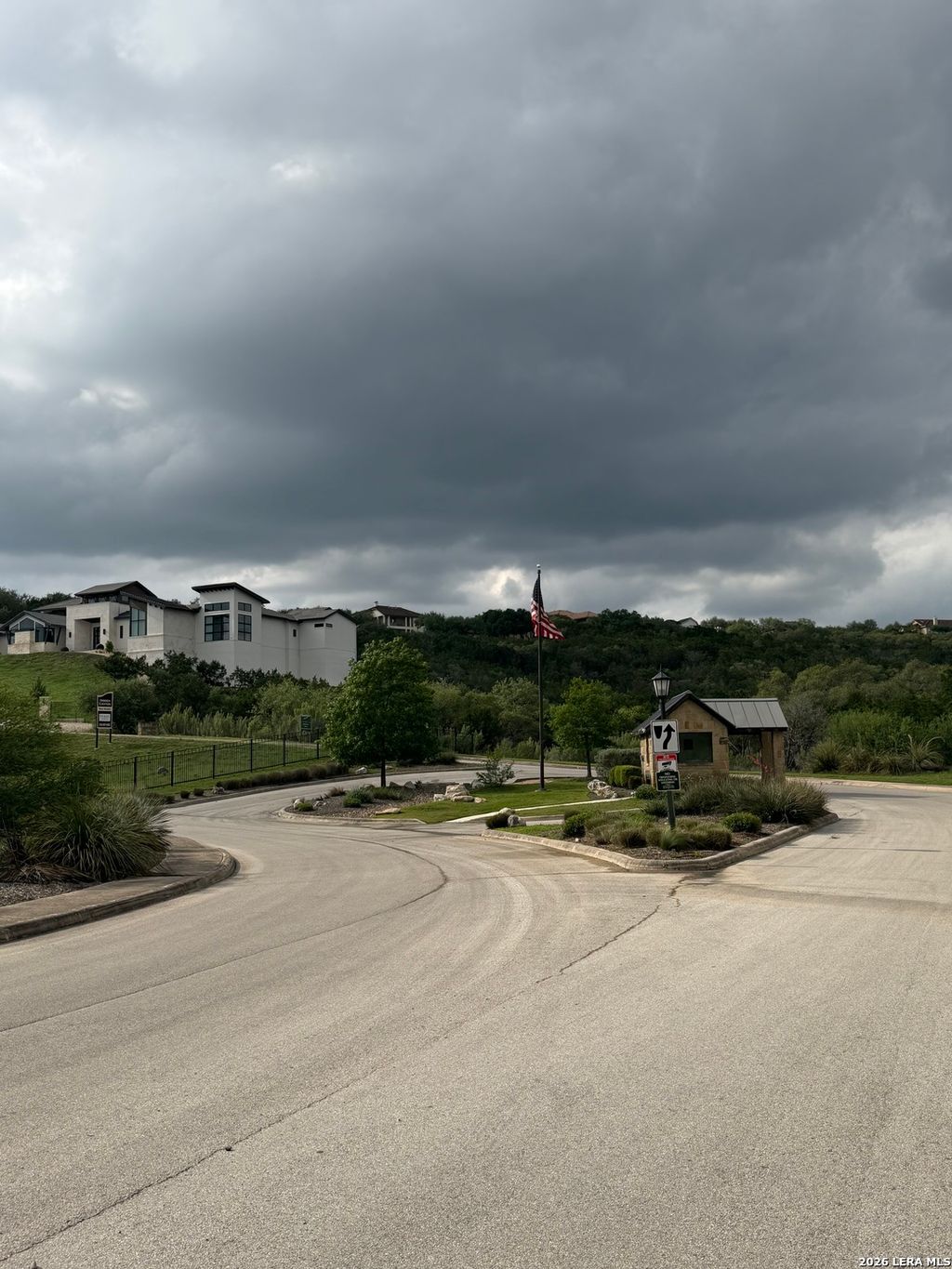 Photo of 518 Winding Ravine, San Antonio, TX 78258 (MLS # 1961777)