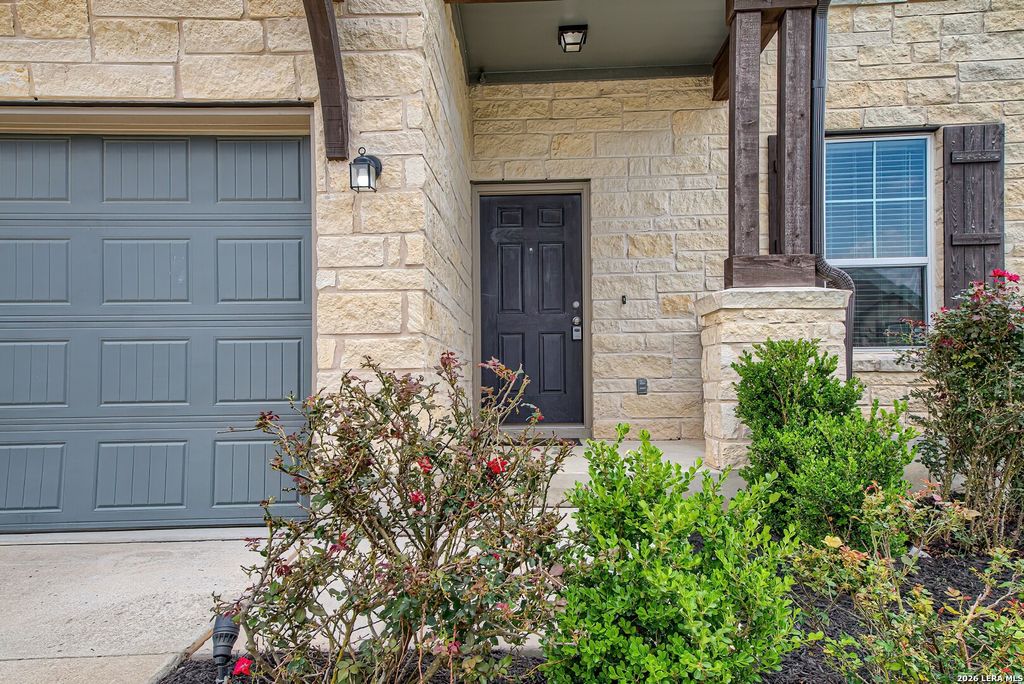 Photo of 318 KOTARA CYN, San Antonio, TX 78260 (MLS # 1959212)