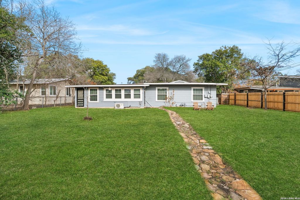 Photo of 216 Devonshire, San Antonio, TX 78209 (MLS # 1935724)