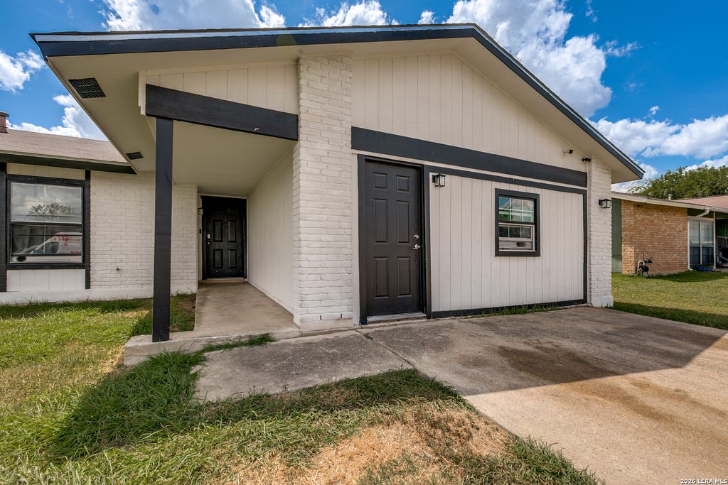 Photo of 8939 OLD SKY HARBOR, San Antonio, TX 78242 (MLS # 2008614)