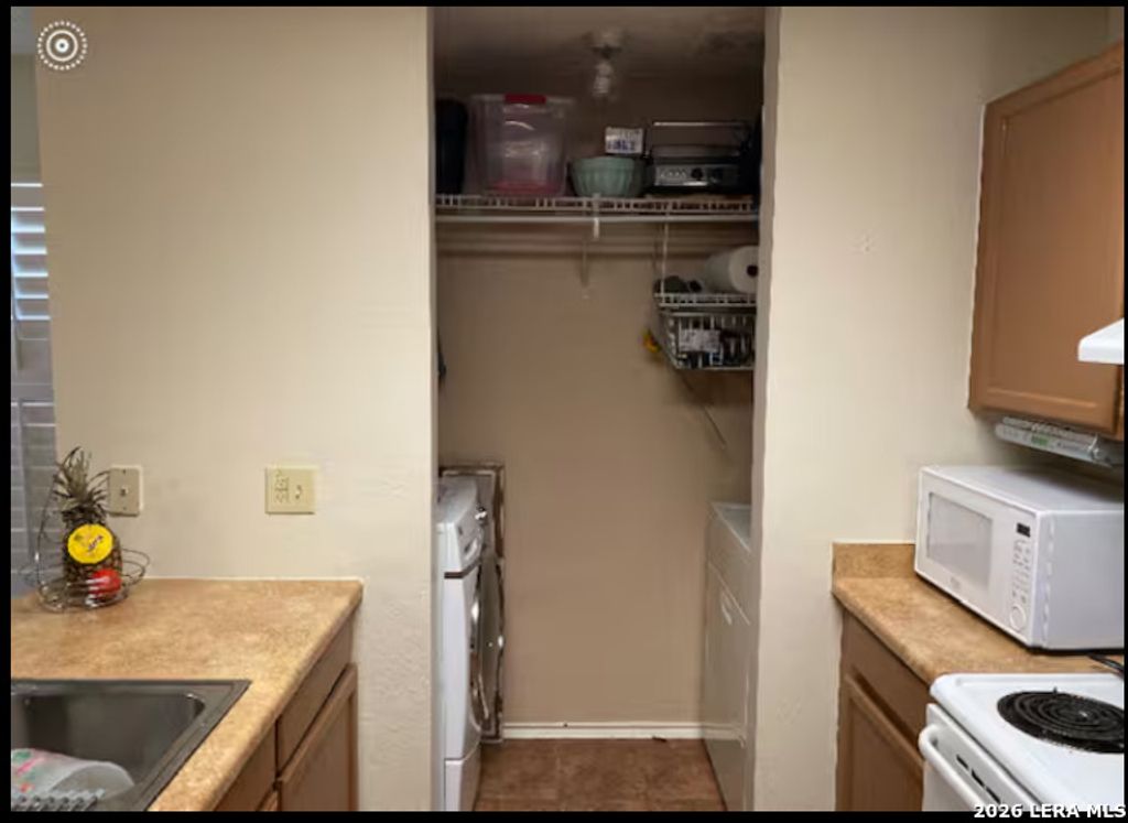 Photo of 8962 Branding, San Antonio, TX 78240 (MLS # 1953454)