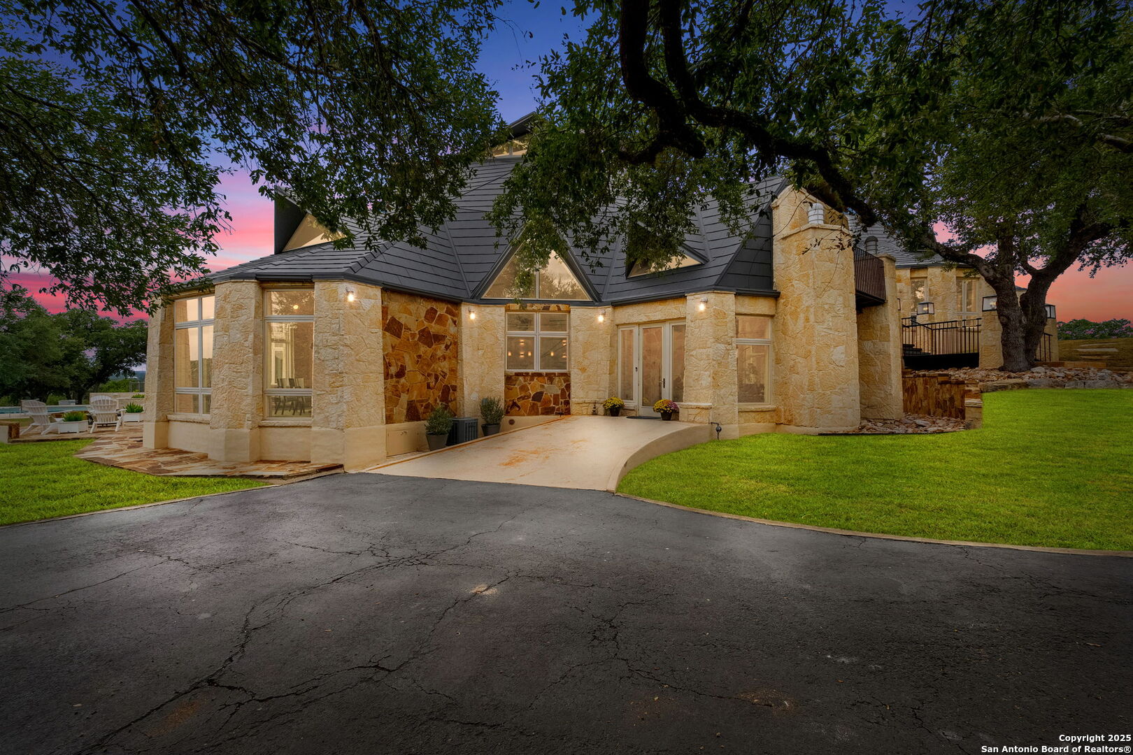 117 Clear Springs Drive
