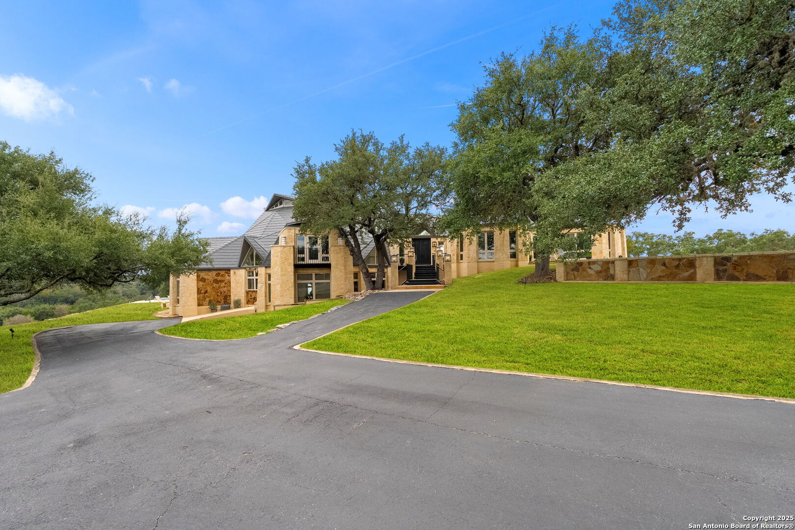 117 Clear Springs Drive