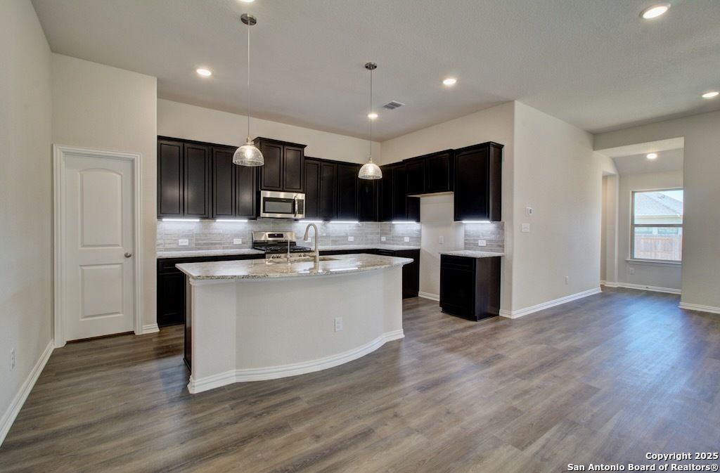 Photo of 1724 Heritage Maples, New Braunfels, TX 78132 (MLS # 1928545)