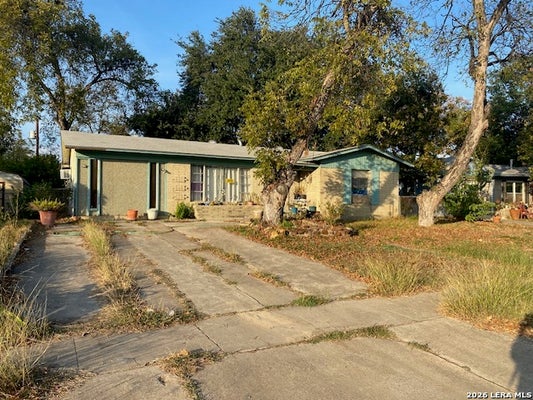 1819 MCCAULEY BLVD, SAN ANTONIO, TX 78224 - Image 5d2830a5e79d930ee53c8dc3289e974f/665050505