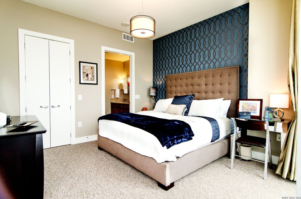 Photo of 610 E Market UNIT 3017, San Antonio, TX 78205 (MLS # 1939366)