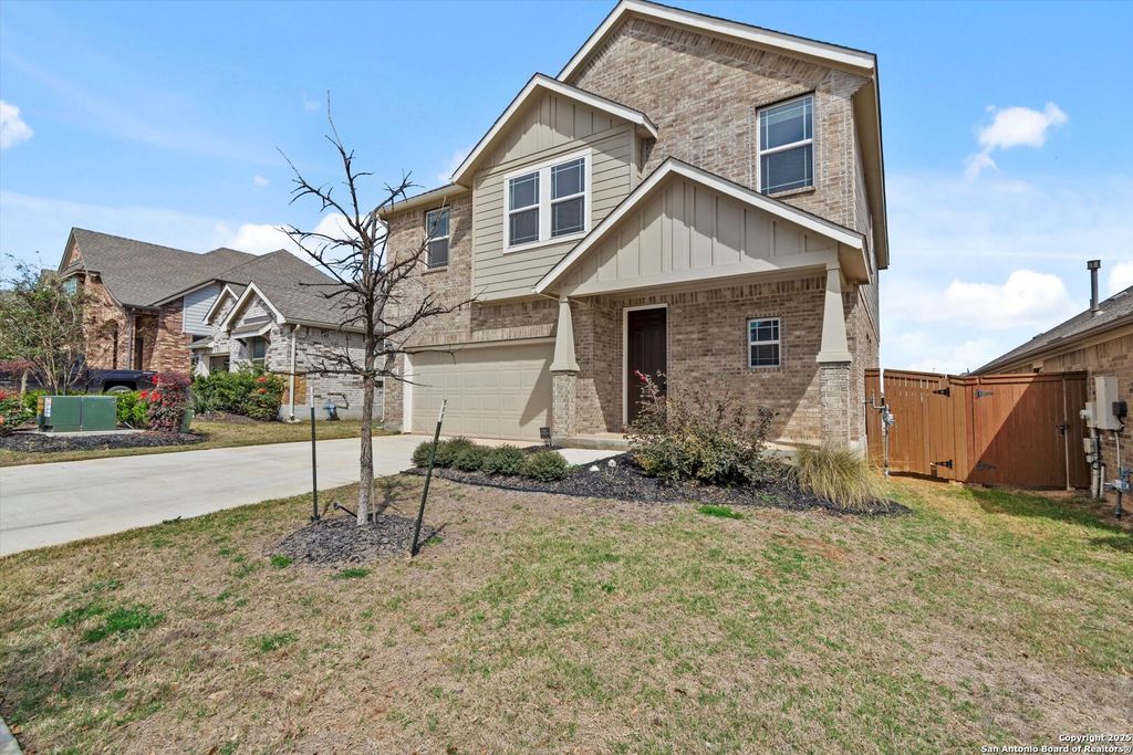 Photo of 2056 Cowan, New Braunfels, TX 78132 (MLS # 1926157)