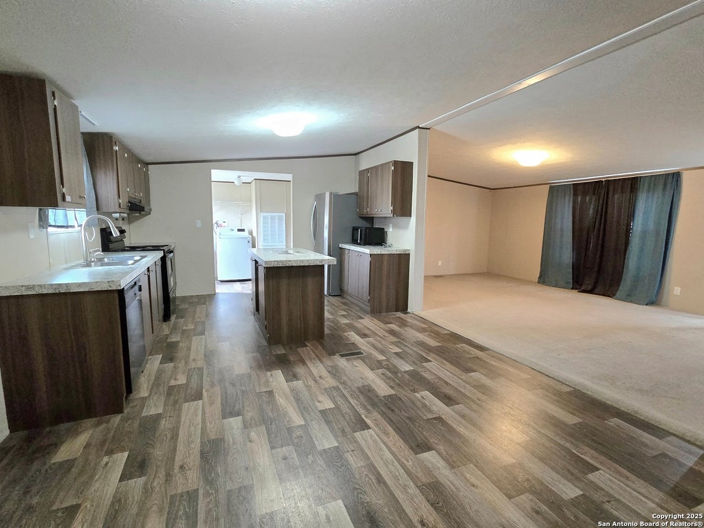 Photo of 166 County Road 324, Adkins, TX 78101 (MLS # 1970460)